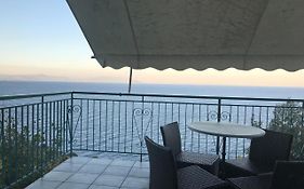 Villa Castle Sea View